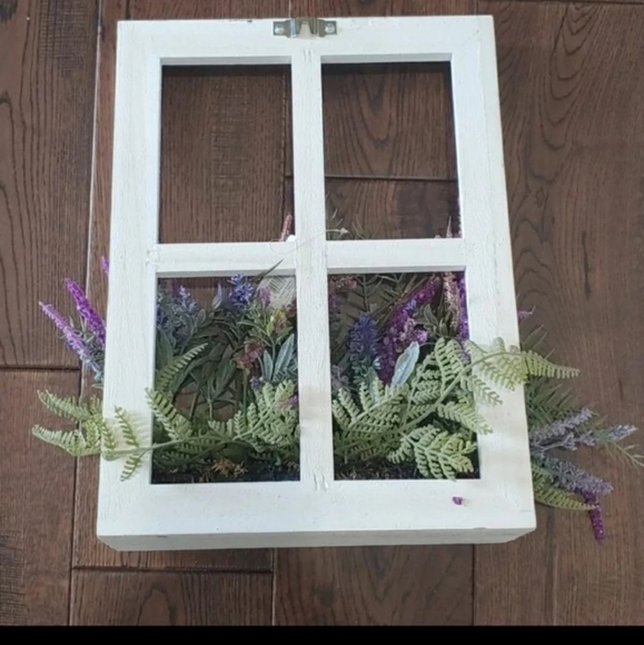 Home decor - Picture 3 of 4